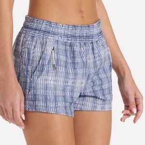 LAST ONE☀️NWT - XS | Vuori Dash Shorts - Pale Blue Shibori Grid